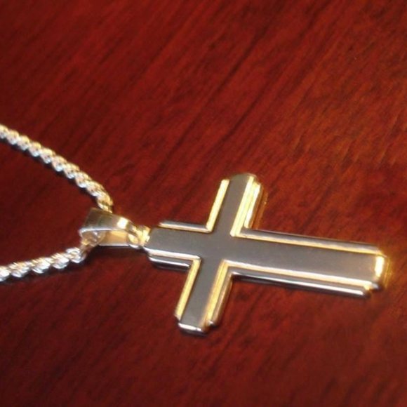 SOLID Sterling Silver Cross Pendant Necklace with Rope Chain Stamped 925 Italy - Picture 4 of 6